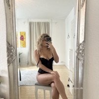 Odense❤️ Hi Im Angelica 🥰 Im all natural petite girl 🍀Most INTENSE GFE 🥰 tongue kisses🍀verified+good reviews✔️