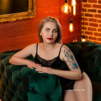 ♡ Vanessa – Elegant, Petite & Passionate Blondie ♡ 📍 ENGESVANG– Private & Fully Discreet 💋 Here to offer you a truly unforgettable experience ✨