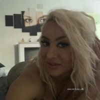 Kolding 💢 Alexia 19cm thick TOP Trans 🫶Poppers ♦️ Party 🎊 19 cm fat cock 🍆 Active - Pasiv - Domina 🍆 Roleplay 💦 CUM 💦