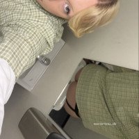 Slutty Femboy gør hvad du har lyst til 💖! KØBENHAVN FEMBOY SKRIV [nummer skjult] 💖 ERFAREN FEMININ DRENG 21 ÅR BLOWJOB