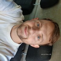 😍 Jeg søger en kvinde at kneppe 😍 med eller uden kondom 😘 I'm looking for a woman to fuck 😍 with or without a condom 😘
