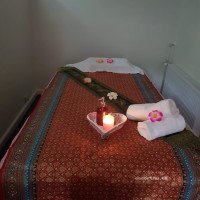 Lækker og sød thai MILF på FYN