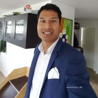 Ny ung fyr som tilbyder alm. sex osv. KUN TIL PIGER/KVINDER