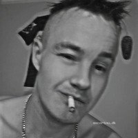 Fræk fyr på 32 år med dejlig stor pik ,og tiltalende krop tilbyder alt service omkring Juelsminde 😋