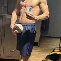 Søger du tilstedeværelse og nærvær fra en ung frisk fyr? Massage, sex, samtale og fantasiflugt for en aften?😉 Du vælger fantasien, jeg følger energien❤️😽