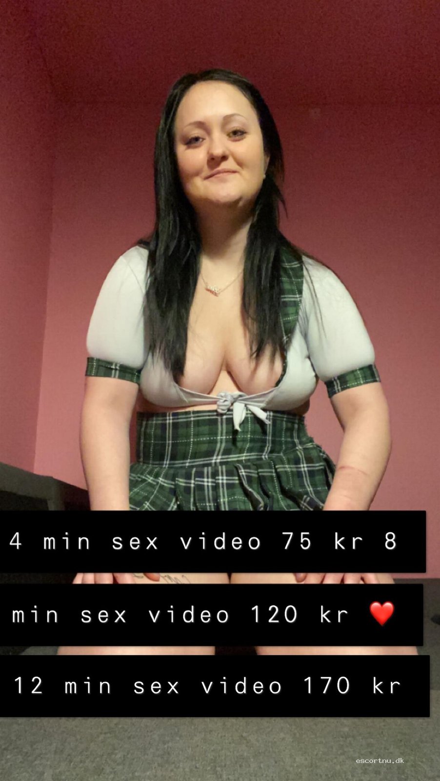 Jeg sælger nøgen billeder videoer telefon sex sms sex
