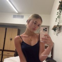 BETTINA BEST SERVICES & NAUGHTY GIRL