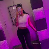 SABRINA ♥️HOT Brunete Girl first Time in DK 100%Real pic ♥️ Now Odense C❗❗❗Horny and sexy GFE🤫 Short time here♥️ I HAVE a Strapon 😉 GOOD PARKING