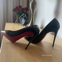 MISS🖤RAVEN IN RANDERS😈BDSM,FETISHES,WS AND MORE