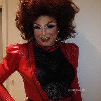 HOS TRANS MADAME ELISABEHT- ET FRÆKT FETISH UNIVERS