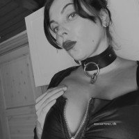 ⚠️ FINAL MONTH. FINAL CHANCE. 21.10 ⚠️ Serve Miss Erica now — I’m disappearing for 2+ months. 👠⛓️ [nummer skjult] 📞AALESTRUP 9620