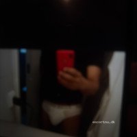 Looking For a Nice Scort Date? Hottie Caribbean🍆🍆🍆